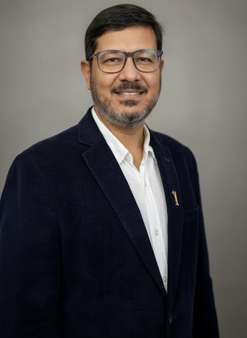 Prof. Giancarlo Richard Salazar Banda 